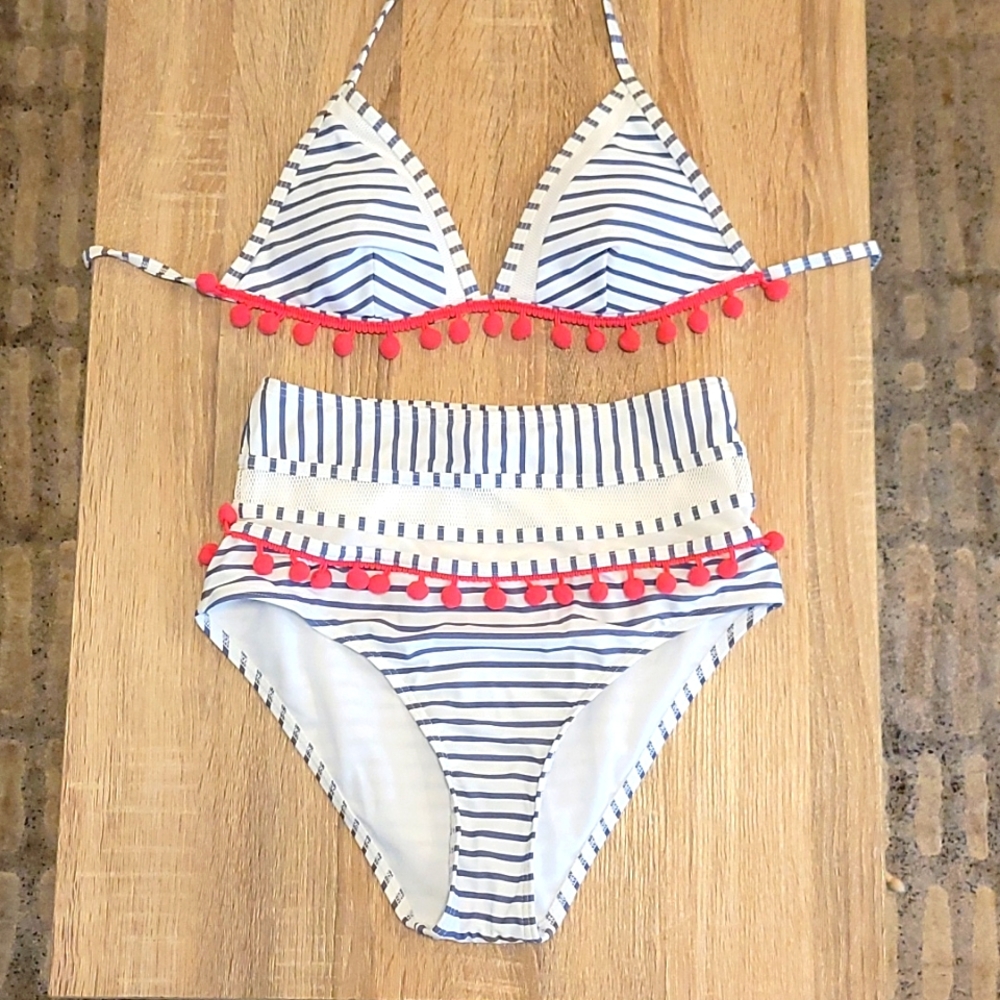 High-waisted PomPom Mesh Striped Bikini